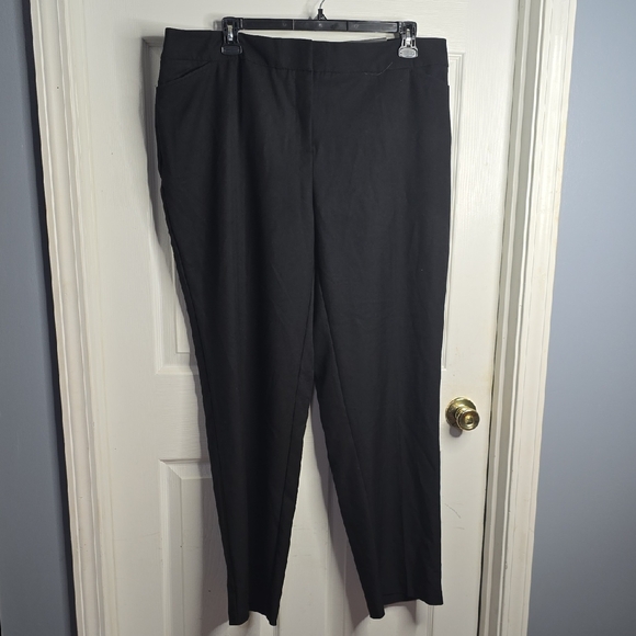 Avenue Pants - Avenue Black Straight Leg Pull-On Pants